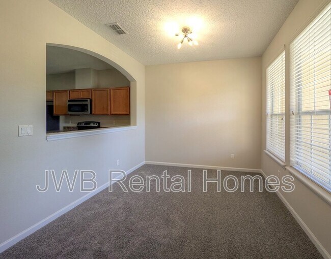 Building Photo - 4220 Plantation Oaks Blvd