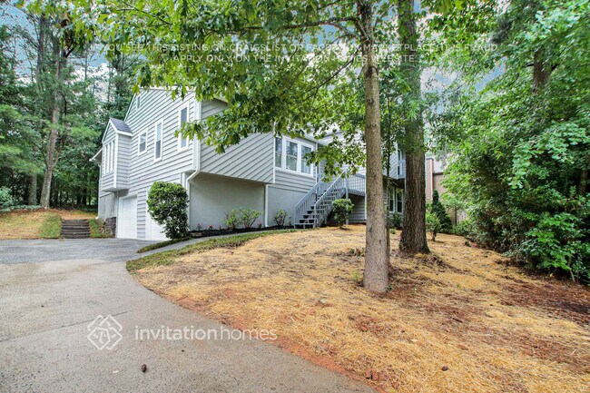 Foto del edificio - 3918 Ardsley Dr NE