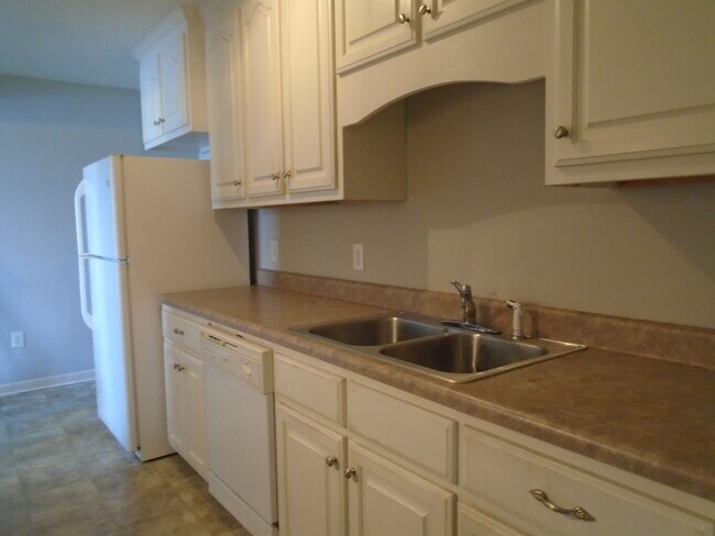 Foto del edificio - 116 Aj Ln