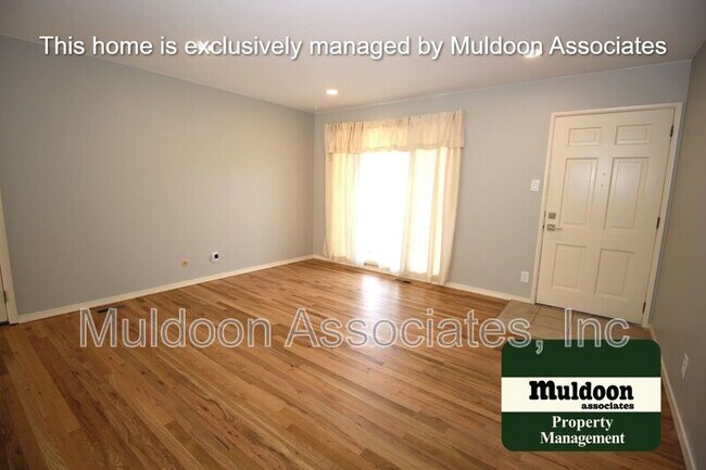 Foto del edificio - 1407 Alexander Rd