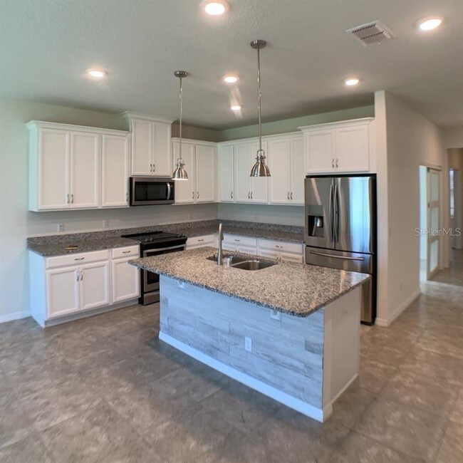 Foto del edificio - 4043 Cypress Glades Ln