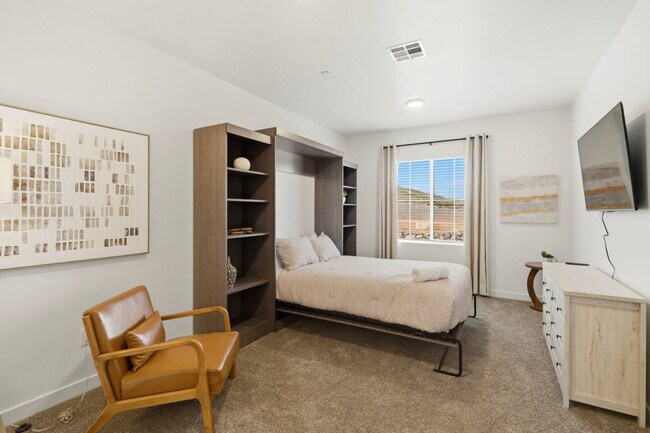 Building Photo - 1702 Ripple Rock Dr