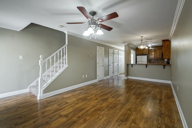 Building Photo - 13080 Burgess Ave