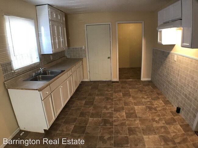 Foto del edificio - 3 br, 2 bath House - 4841 Court R