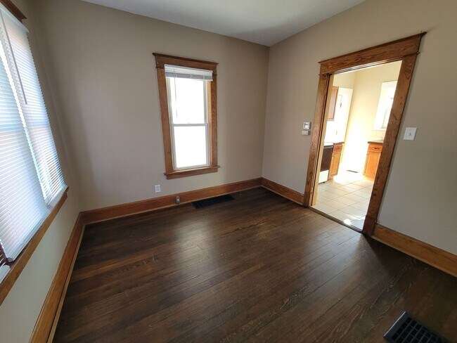 Foto del edificio - 2002 Erie Ave 3BR/1BA (Middletown)