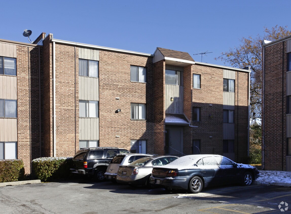 Primary Photo - 1476 E Ports O Call Dr