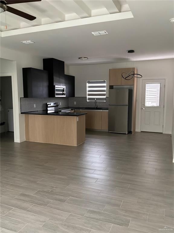 Foto del edificio - 16 Ventura Ave