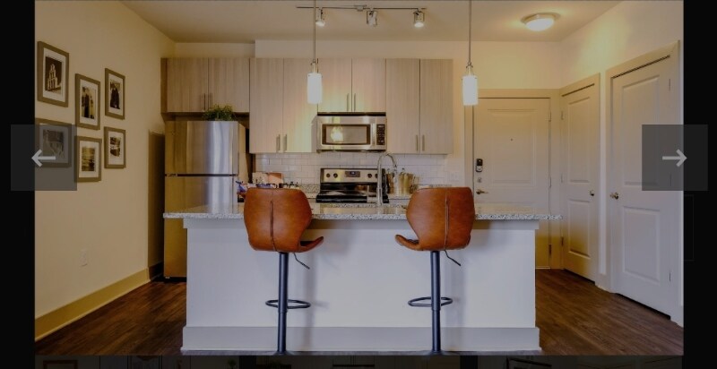 Foto principal - 755 Braves Ave