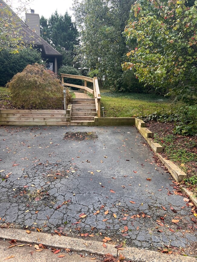 Building Photo - 39 Waterwheel Dr