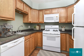 Legacy Bay Townhomes Photo