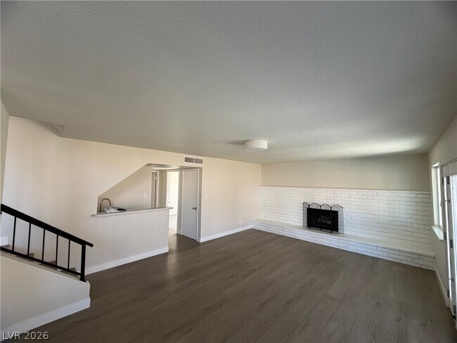 Foto del edificio - 4345 Quay Ct