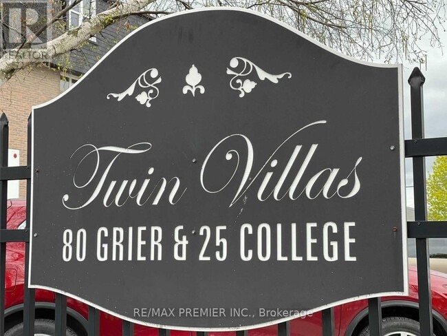 Building Photo - 25 College St E