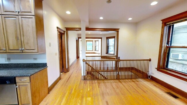 Photo - Magnolia Building Apartment