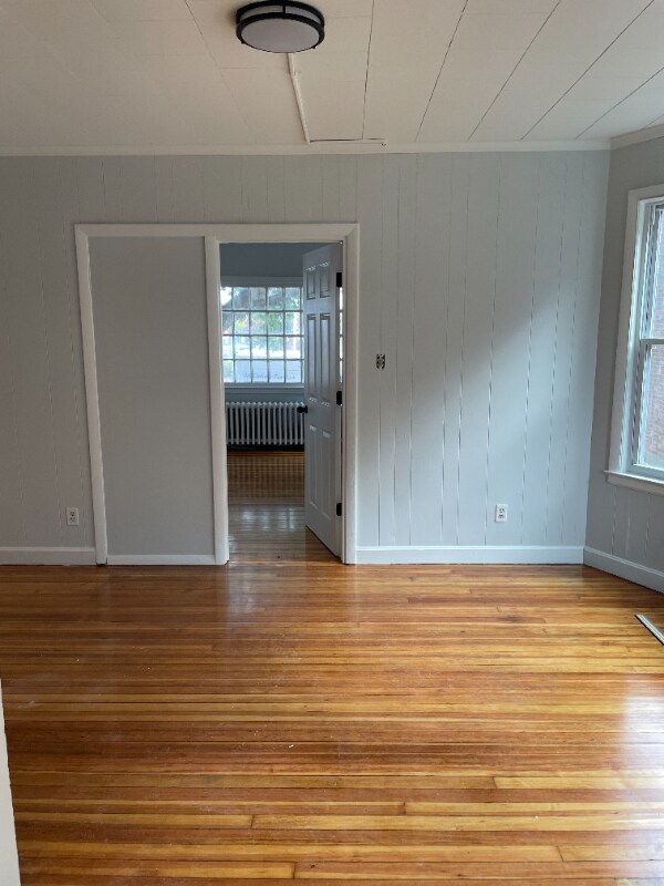 Primary Photo - 451 New Park Ave