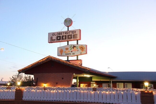 Foto del edificio - 902 W Hopi Dr