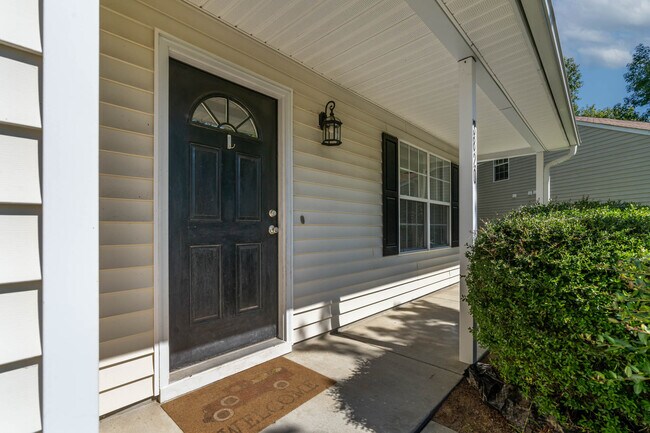 Building Photo - 3820 Watkins Ridge Ct