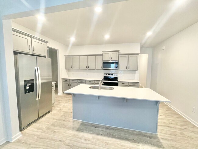 Foto del edificio - Brand New 3 br 2.5 ba Paired Home minutes ...