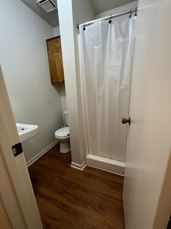 Foto del edificio - 1617 N Main St