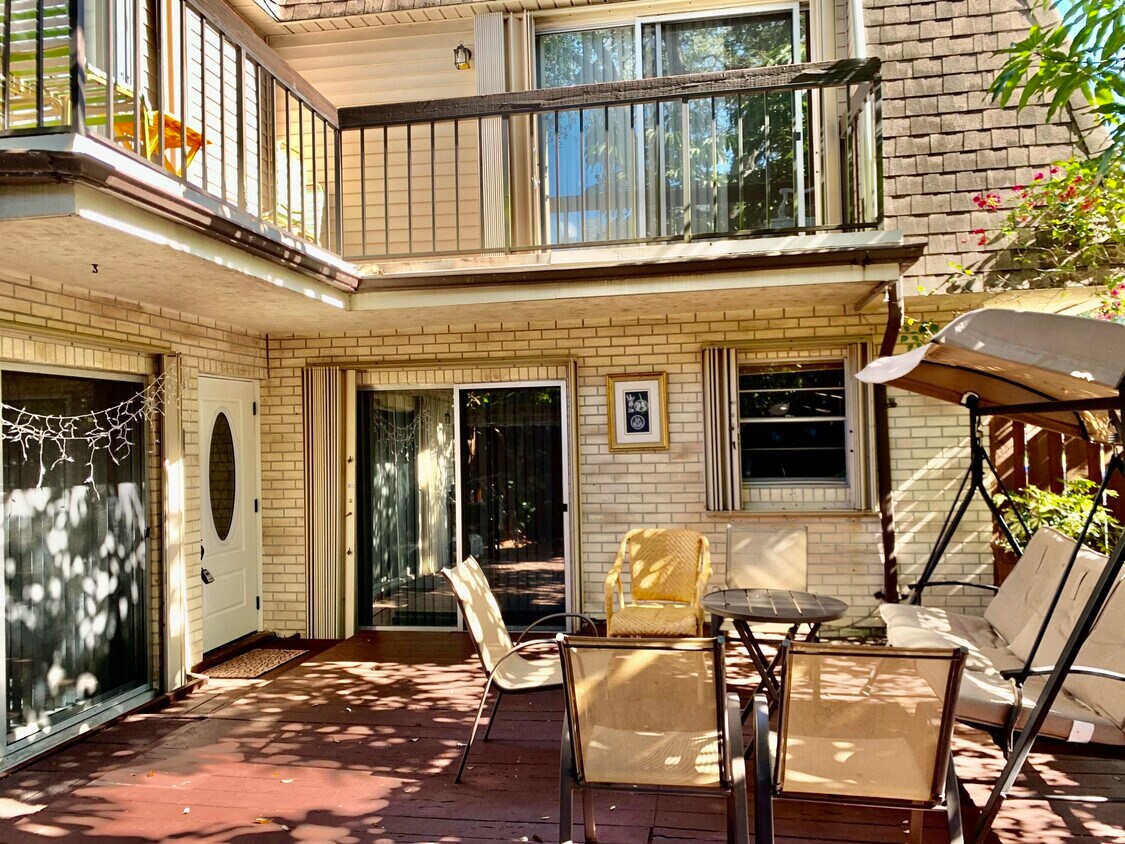 Foto principal - 8115 SW 24th St