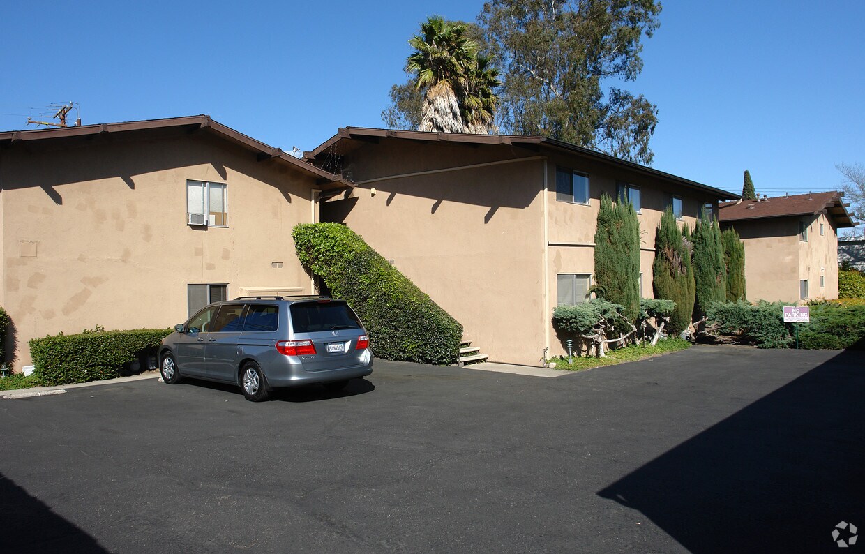 Foto del edificio - 2531 Modoc Rd