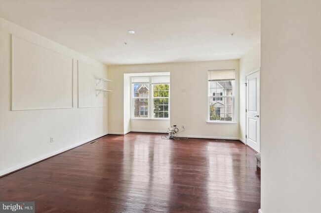 Building Photo - 4310 Plinlimmon Dr