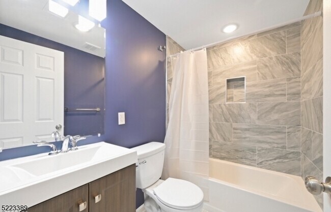 Foto del edificio - 38 Mill St