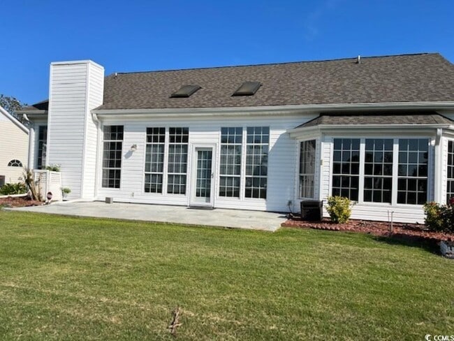 Foto del edificio - 1641 Southwood Dr