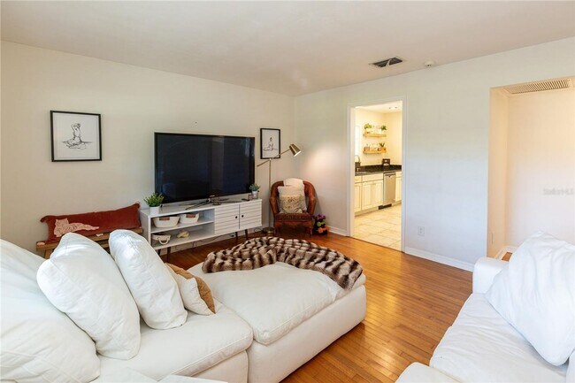 Foto del edificio - Adorable Winter Park Bungalow