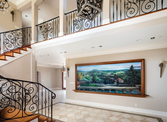 Foto del edificio - 26200 Elena Rd