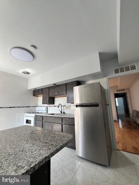 Foto del edificio - 3335 Belair Rd