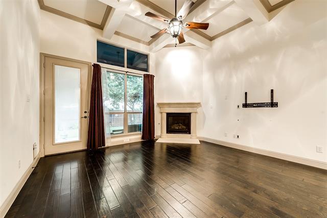 Building Photo - 1025 Dunhill Lane