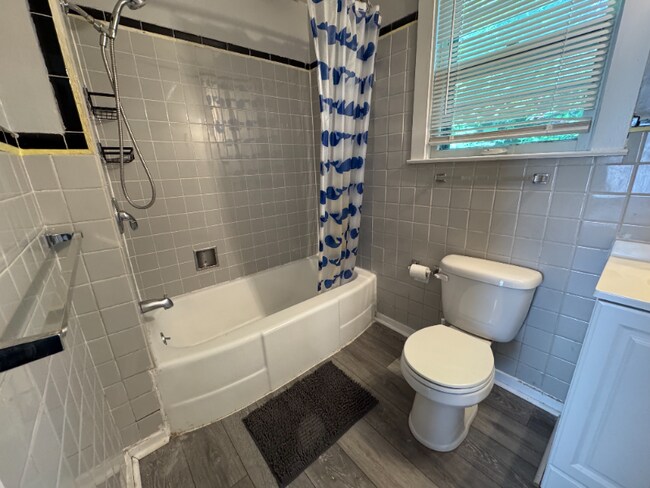 Foto del edificio - 405 Carrier St NE