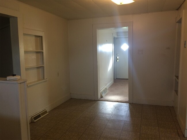 Foto del edificio - 1923 E Ridgeway Ave