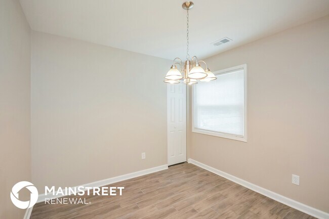 Foto del edificio - 1534 Flicker Rd