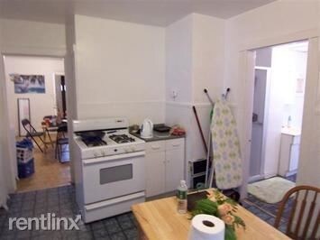 Building Photo - 9 Radnor Rd