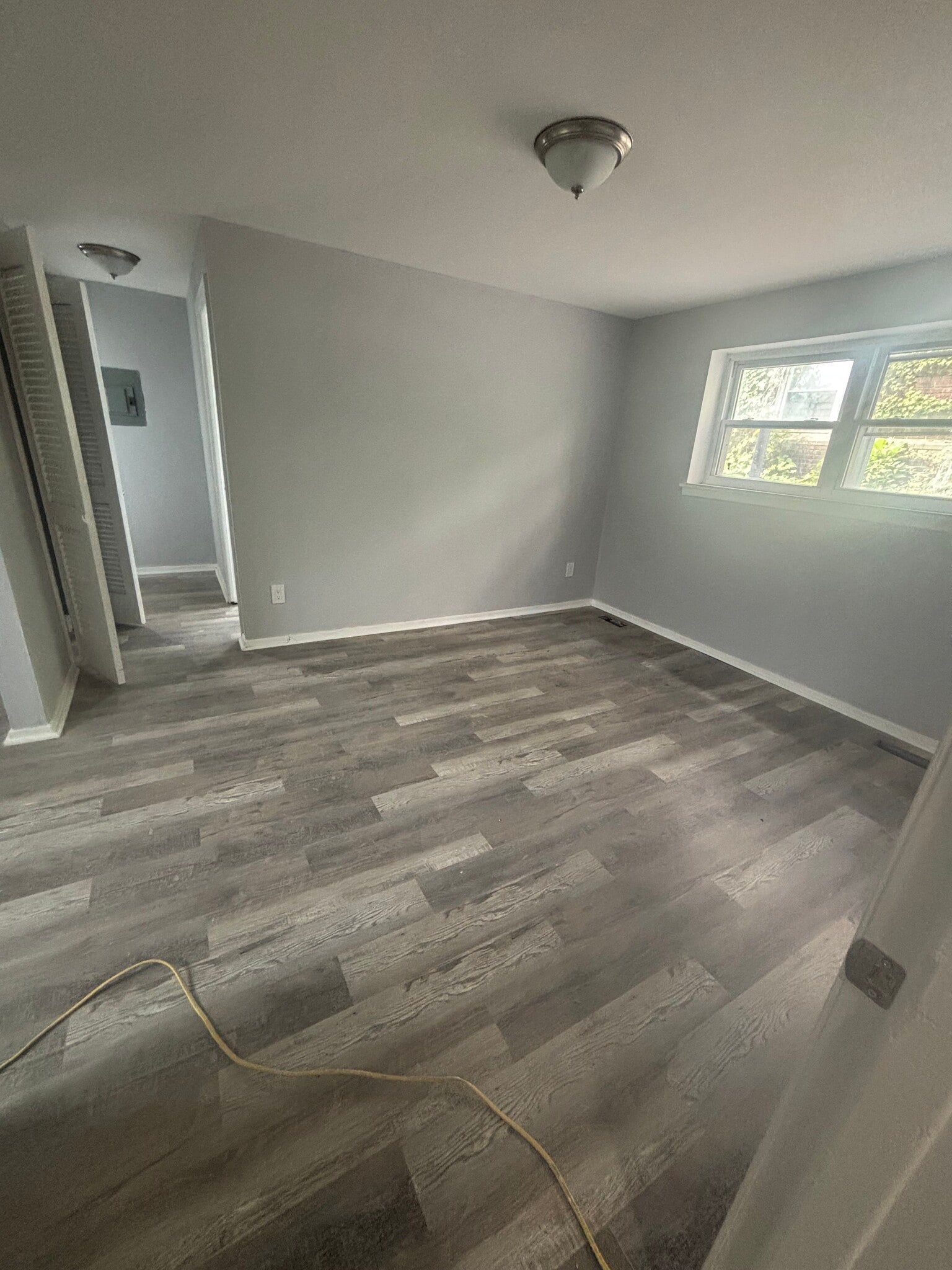 14513 Milverton Rd Cleveland, OH 44120 – photo 4