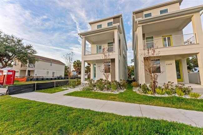 Foto del edificio - 2311 W Spruce St