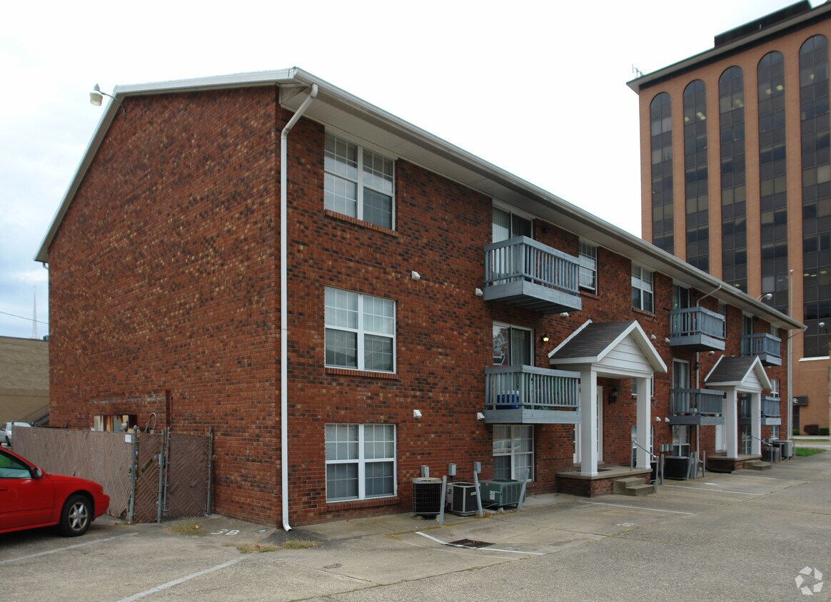 Foto principal - 4709 Maccorkle Ave SE