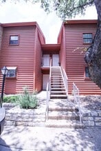 Building Photo - 13018 Heimer Rd