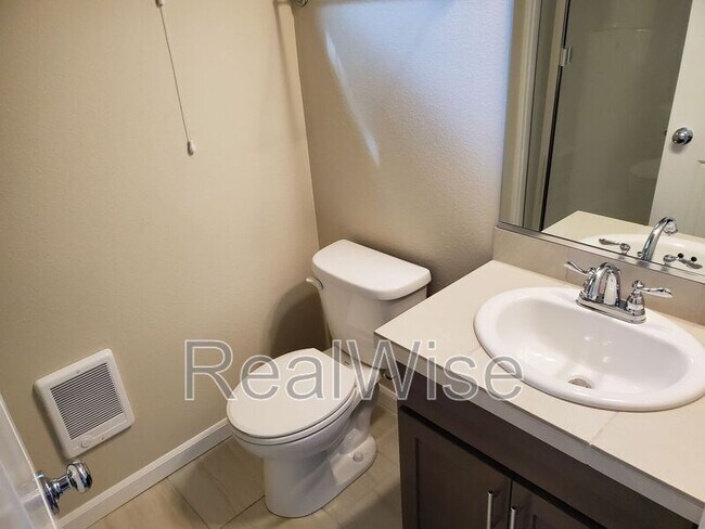Foto del edificio - 16581 SW Blanton St