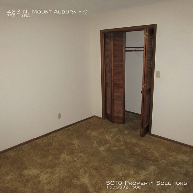Building Photo - 2BD/1BA Second Level Apartment