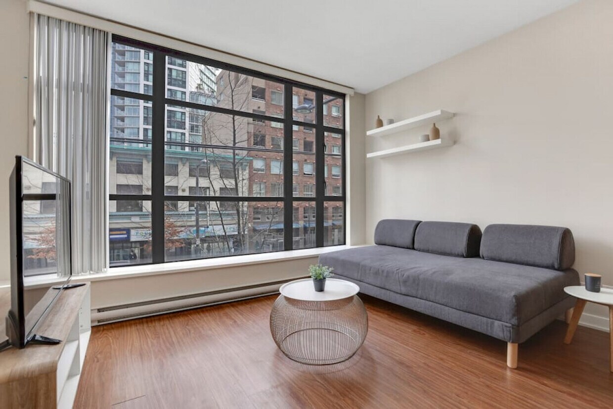 Photo principale - 1249 Granville St