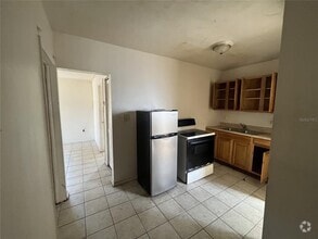 Building Photo - 307 E Magnolia St