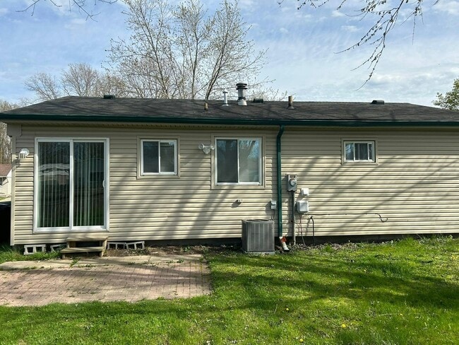 Photo - 16130 Lauren Street House