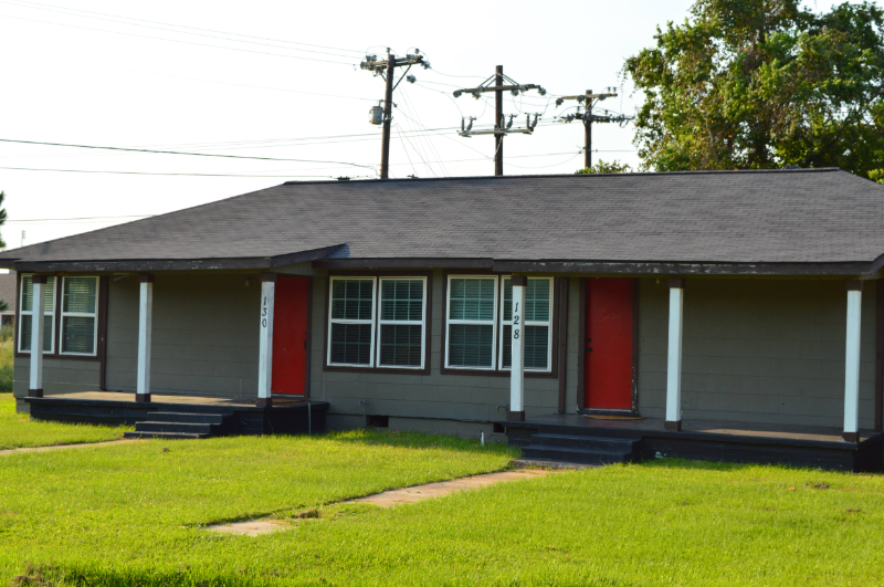 Building Photo - 128 Dooley St