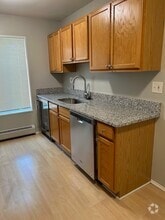 Building Photo - 4109 Benjamin Ave