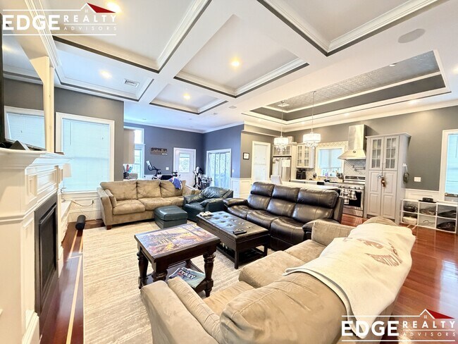 Foto del edificio - 644 E 3rd St