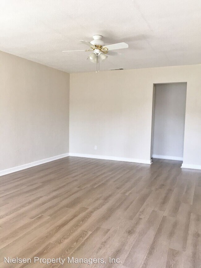 17181724 Madrone Ave, West Sacramento, CA 95691 Room for Rent in