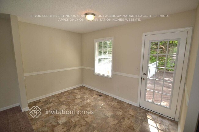 Foto del edificio - 112 Brookside Ct