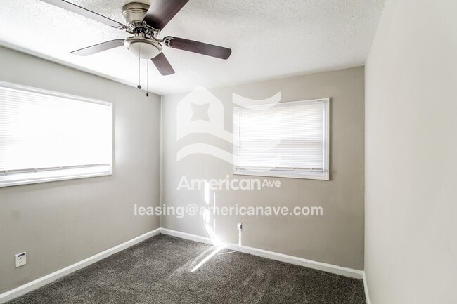 Foto del edificio - 847 Mcpherson Dr